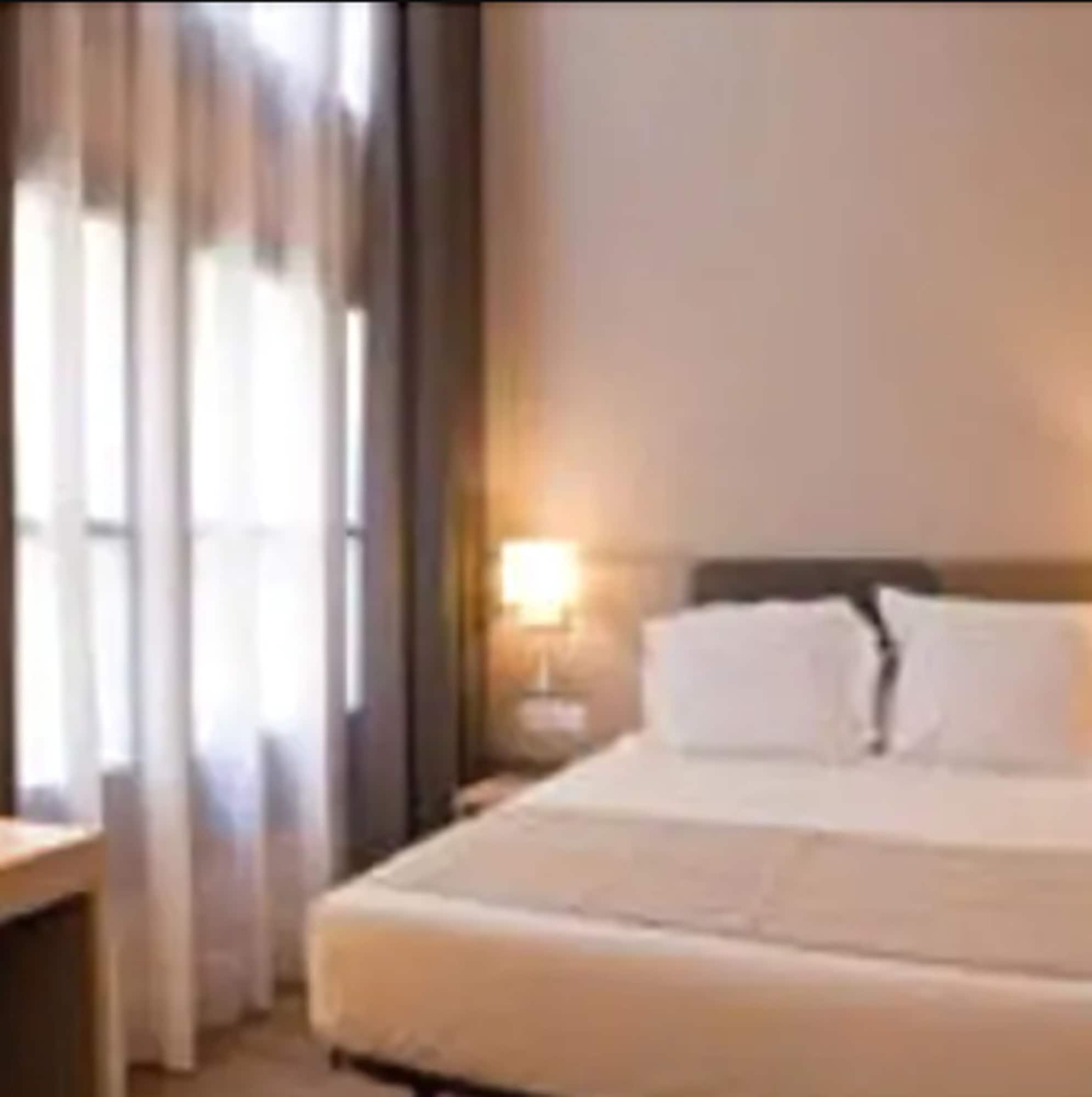 Ramblas Hotel 3*